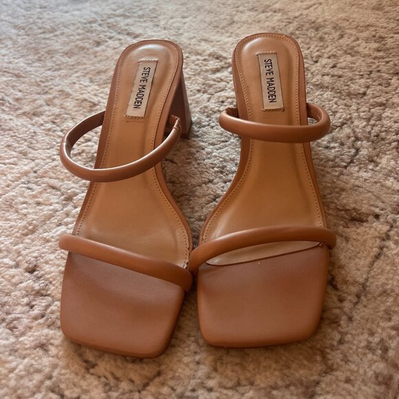 Steve Madden Shoes - Steve Madden Lilah nude sandal